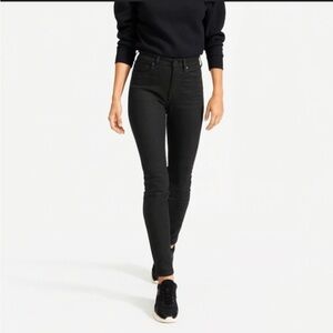 Everlane high rise skinny jeans in black